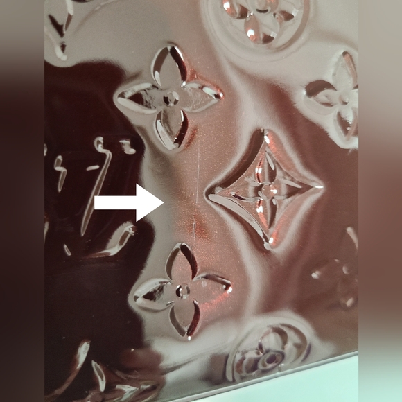 Louis Vuitton Authentic Rodeo Drive Amarante Vernis Bag - Picture 16 of 16